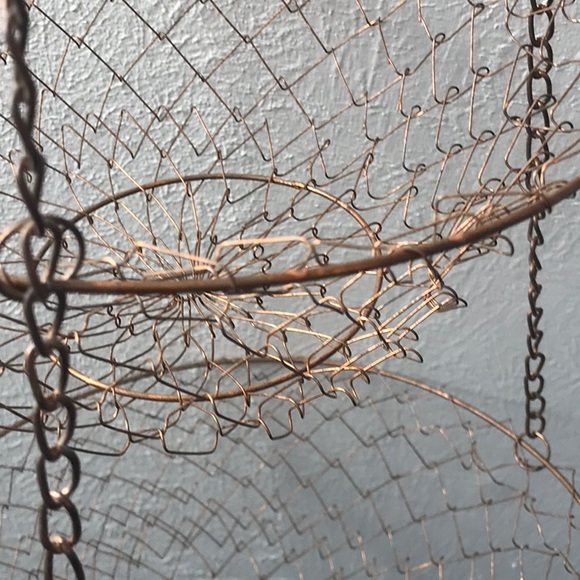 Vintage 3 tier hanging round metal copper color fruit vegetable hanger not hung - Picture 7 of 12